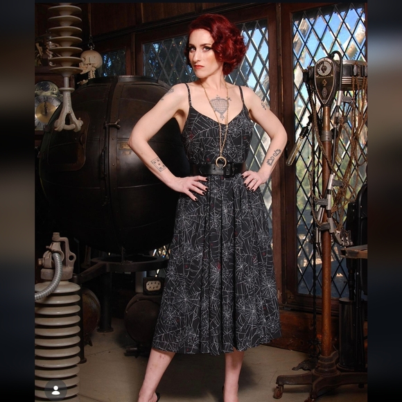 Pinup Couture Dresses & Skirts - Laura Byrnes Black Widow Set 2x